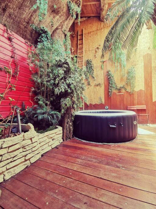Maison De Village, Jacuzzi, Salle Cinema Valencin Exteriör bild