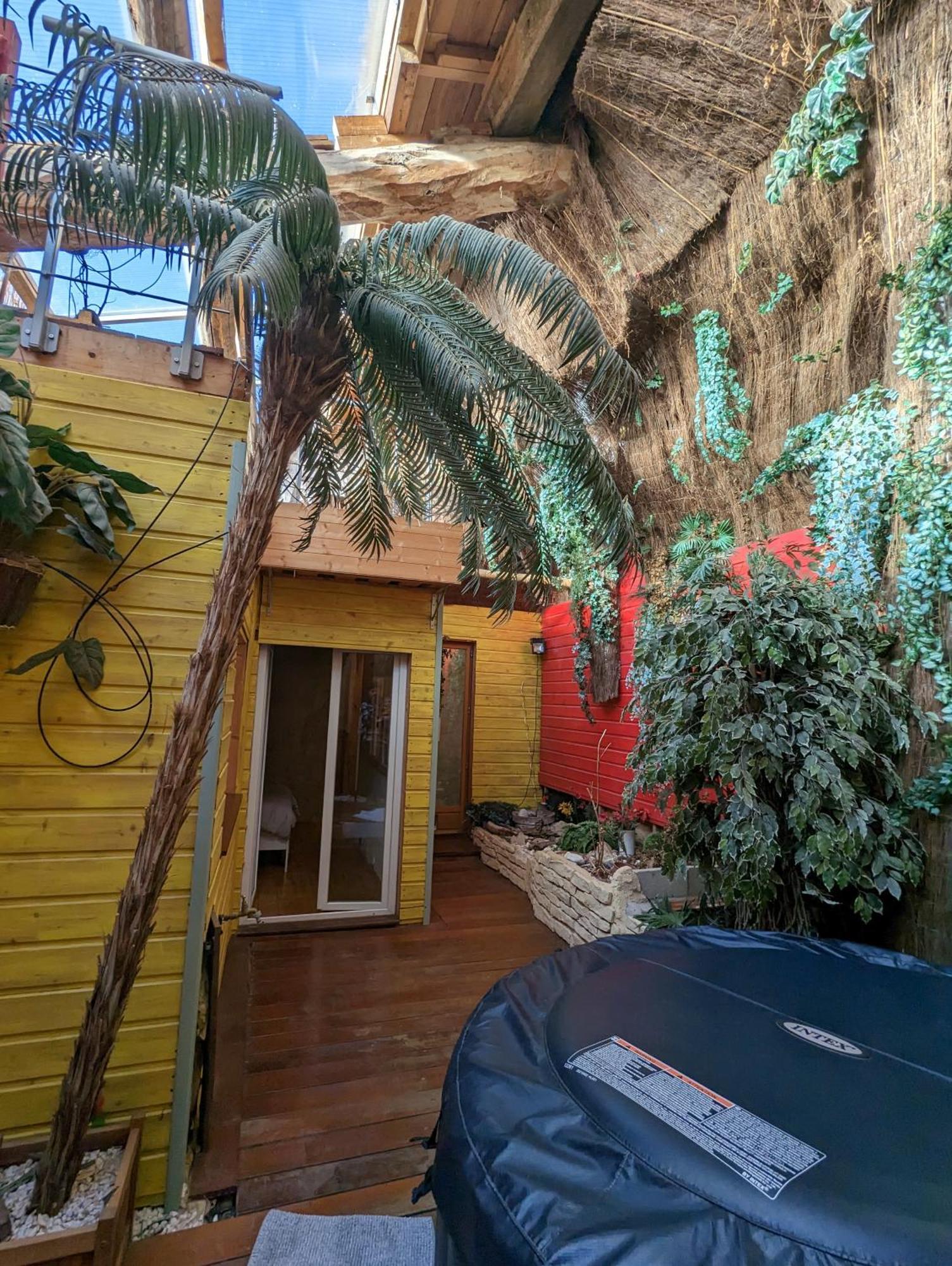 Maison De Village, Jacuzzi, Salle Cinema Valencin Exteriör bild